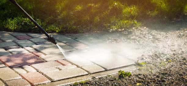 Best Sign and Awning Cleaning  in Mills River, NC